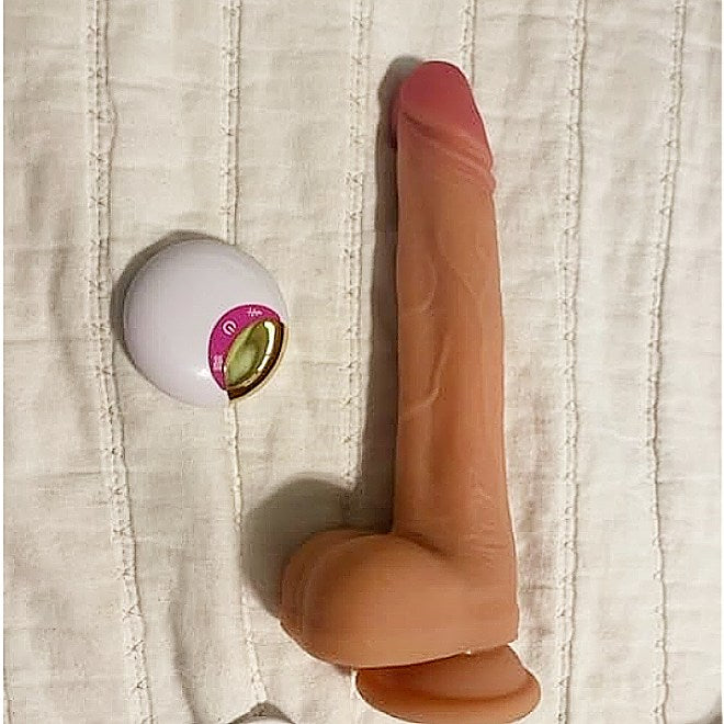 ActiveTiger - 8.7in 4 in 1 Vibrating Hand-free Silicone Realistic  Dildo