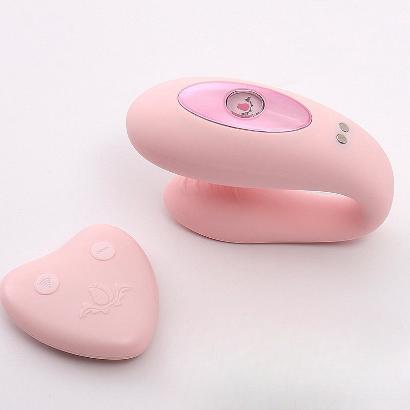 WildDolphin - Remote Control Sucking Vibrator for Couples